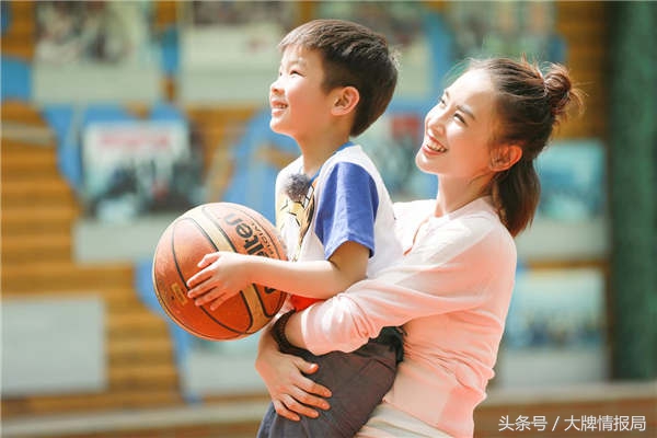 黄圣依同款隔离霜,初夏堂001隔离霜黄圣依推荐