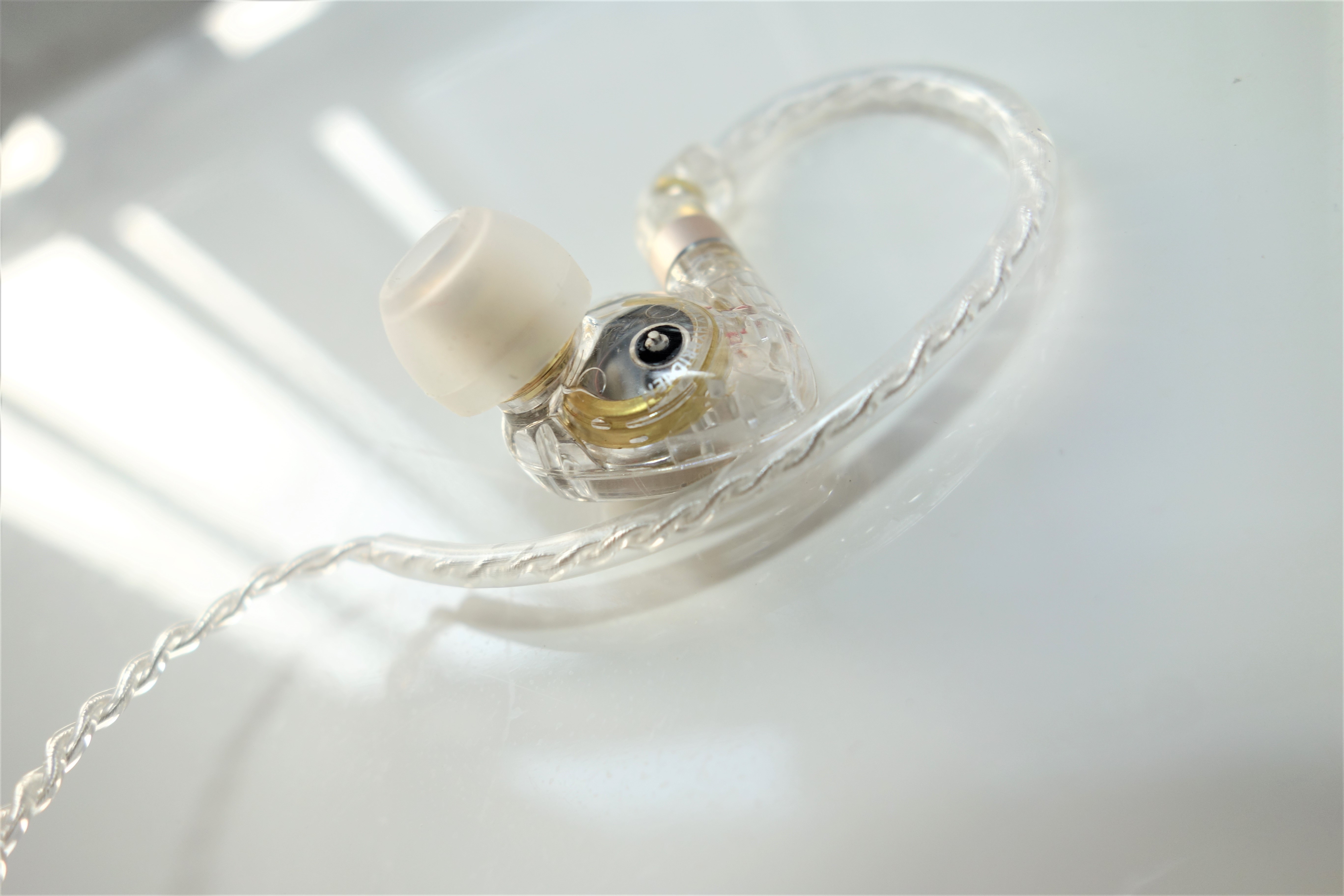 *击狙**威索尼可GR07国产中档HIFI耳机迎来超级大杀器圈铁EM2评测