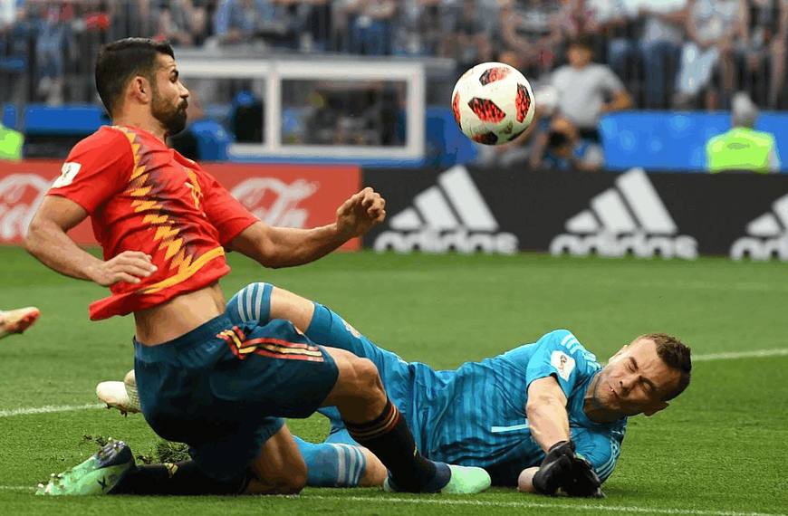 这结局太烂不想看！小白赛后做出重要决定，最难受的可能是梅西了