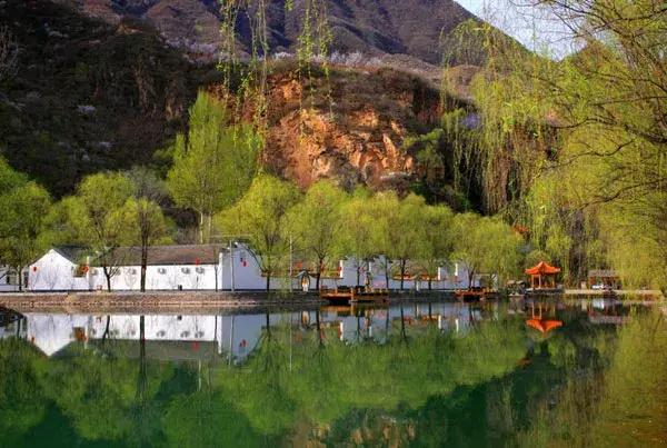 距离北京2个小时左右的景点,距离北京两小时左右的地方