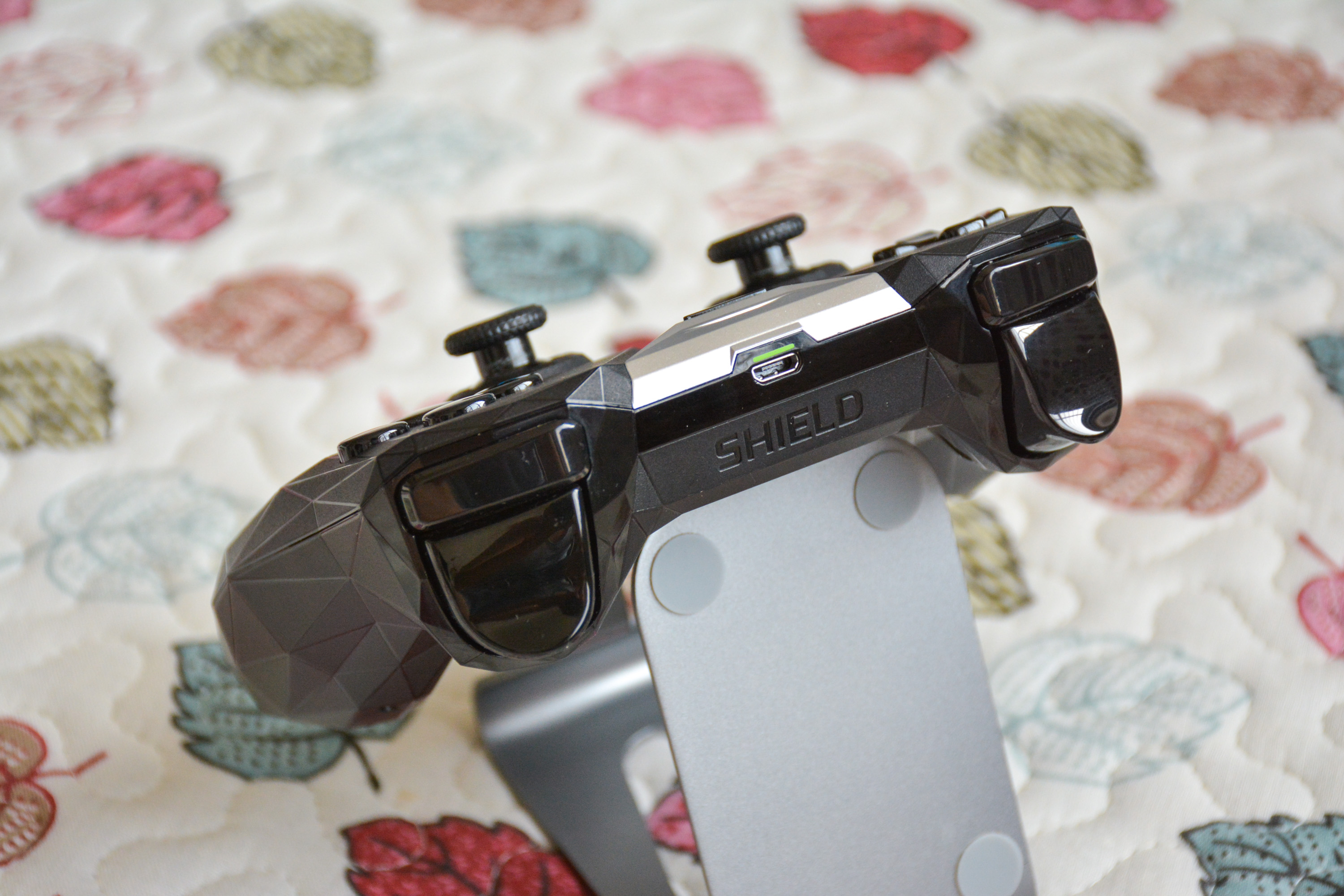 客厅娱乐中心,nvidiashieldtvpro2019款评测