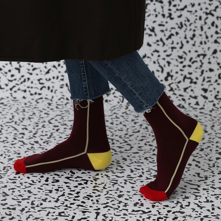 青年时尚潮袜穿搭,露腿不露肚子穿搭