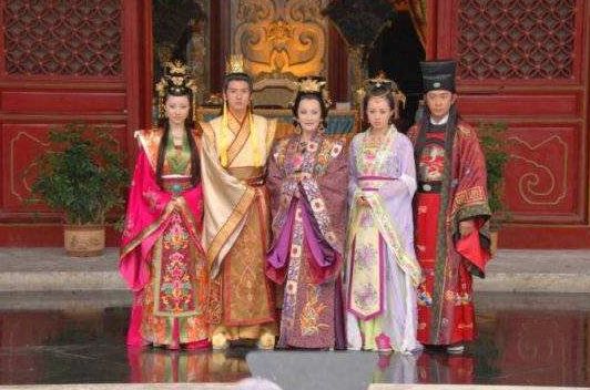 皇后的耻辱历史,皇后是一个好的职业