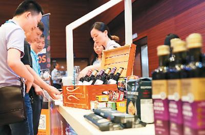 中国将调整部分消费品进口关税,日用品进口税下调