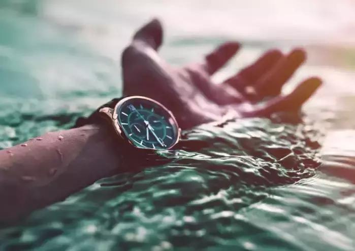 买表要注意什么细节,我们买表走进十大误区