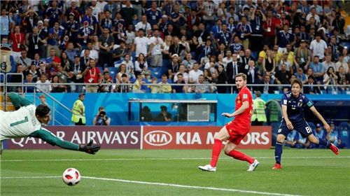 巴西4比1韩国内马尔下半场,比利时淘汰巴西内马尔