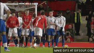 电梯球香蕉球落叶球教学,c罗的电梯球怎么学