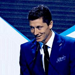 复古油头发型男,足球球星发型油头