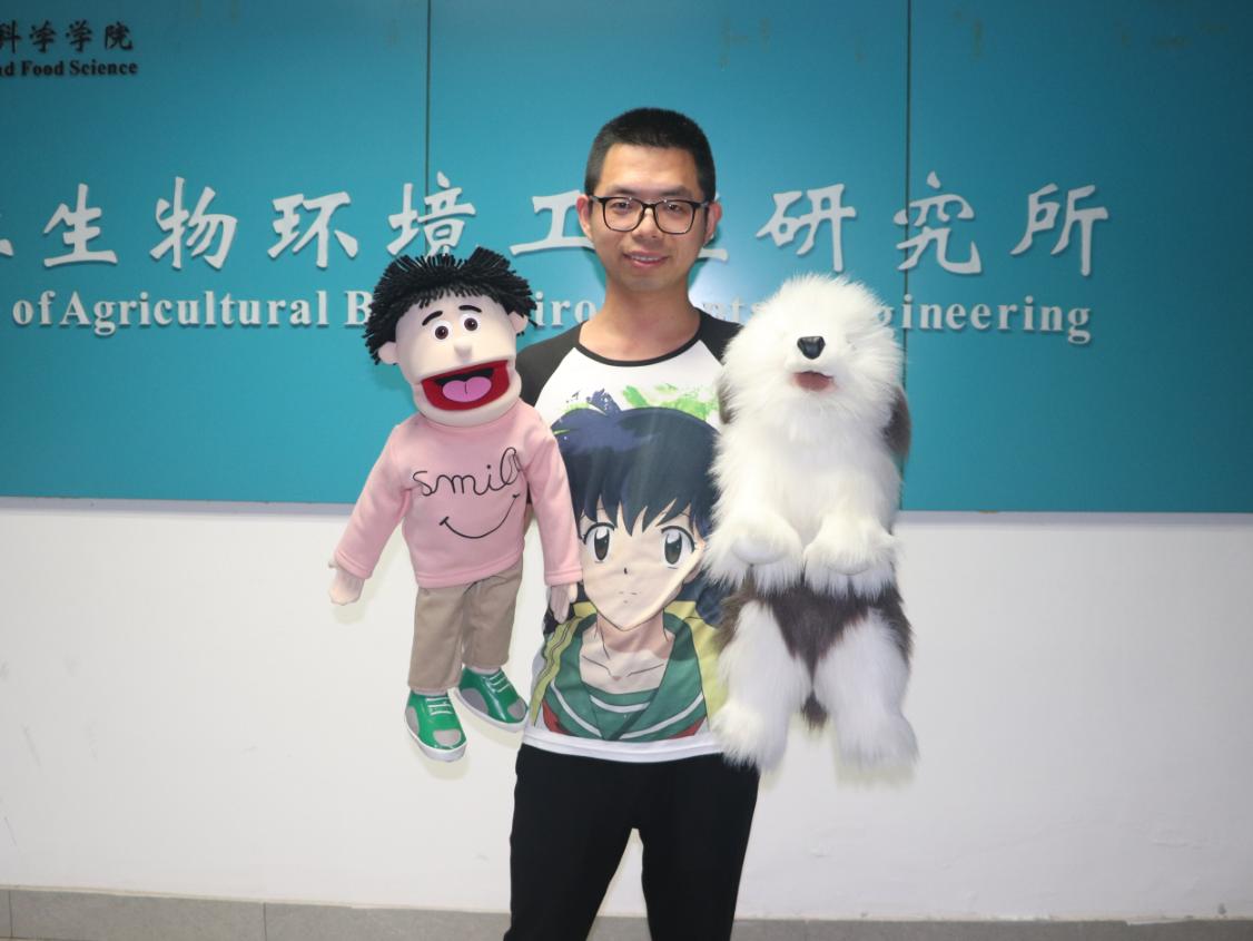 浙大有一个用肚子说话的“痴汉”！