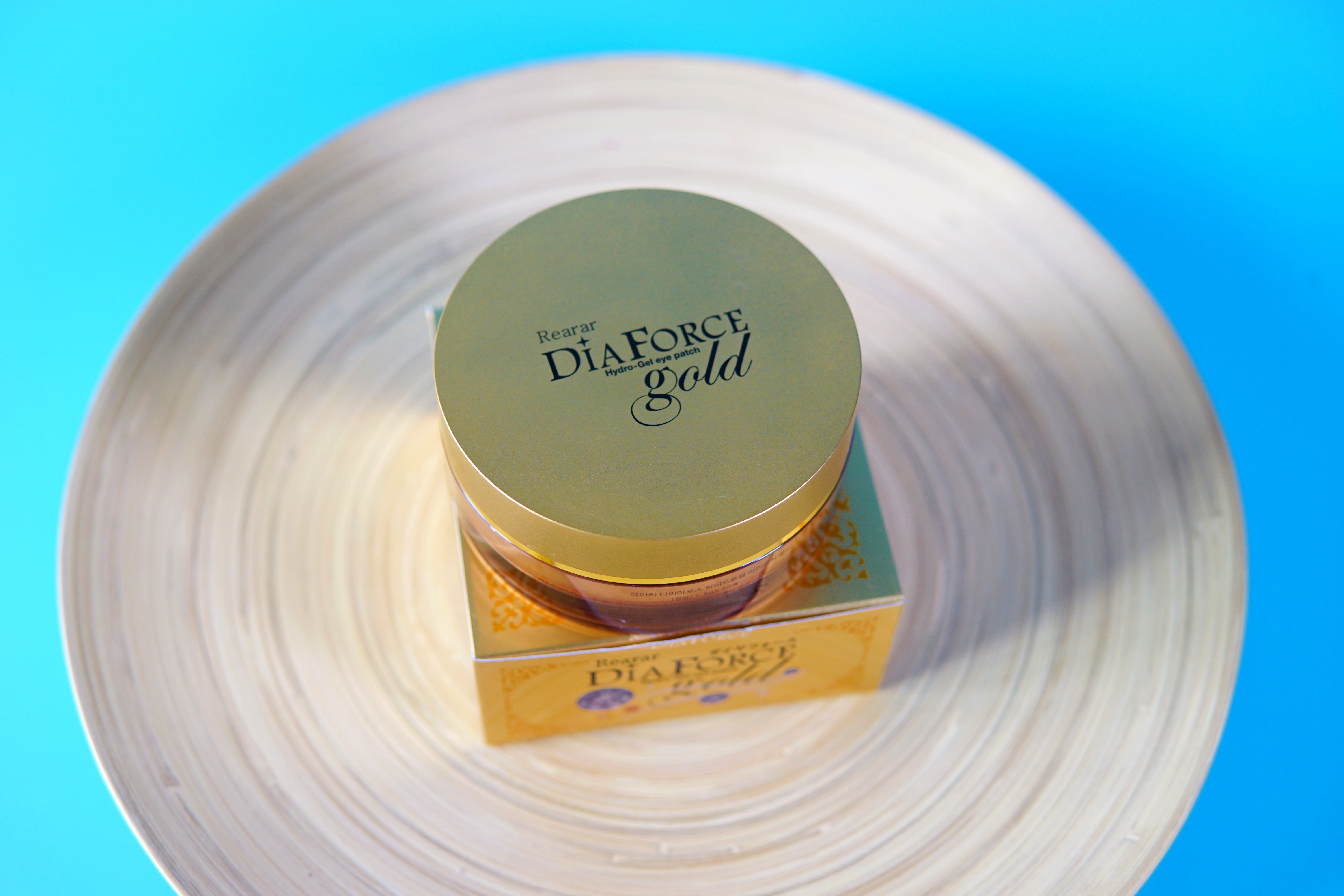 用了眼膜黑眼圈更重了,用了好多眼膜眼睛周围还是好干