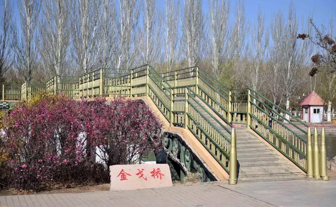 包头有一座30多米长的桥,用了近1500枚炮弹造成!