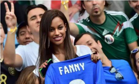 进世界杯八强，有漂亮的小女友，这就是内马尔