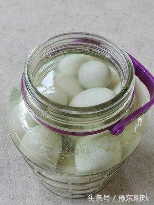 咸鸭蛋制作最佳方法,制作咸鸭蛋正确方法