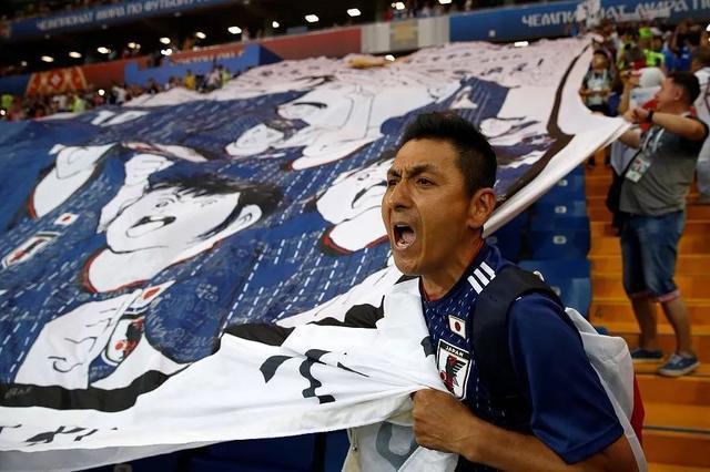 内马尔在巴西队的迷弟,内马尔迷弟梅西