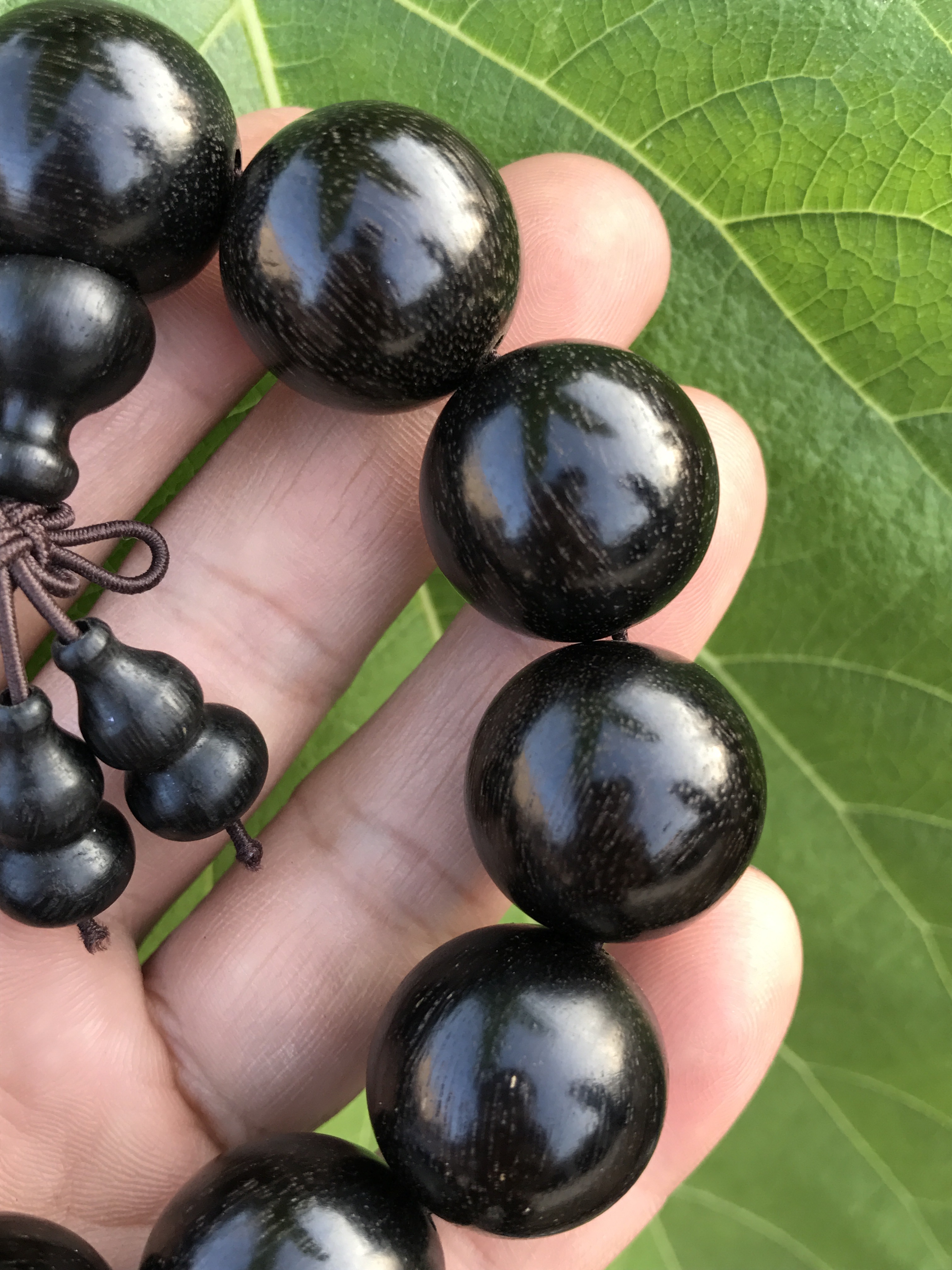 乌木佛珠手串怎么盘,手工金丝楠木佛珠手串图