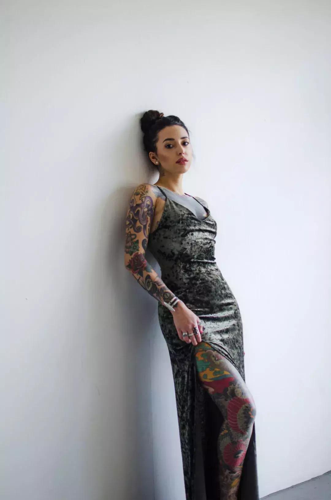 空姐可以纹身么,空姐可以纹身吗