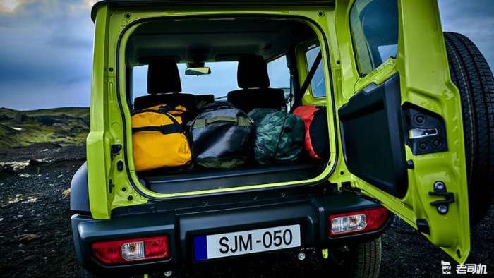 全新吉姆尼正式发布方盒子造型堪比奔驰G级仅10多万性能没得说