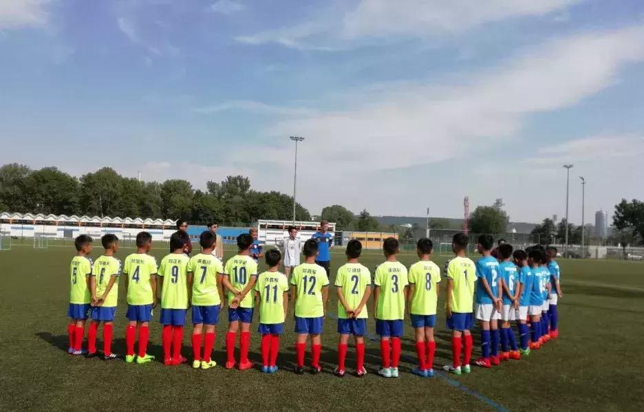 入选欧洲杯最佳阵容最多的球员,欧罗巴最佳球员