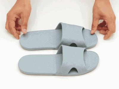 一条货架｜来自澳大利亚的“德运”奶粉；收起来只有巴掌大的拖鞋