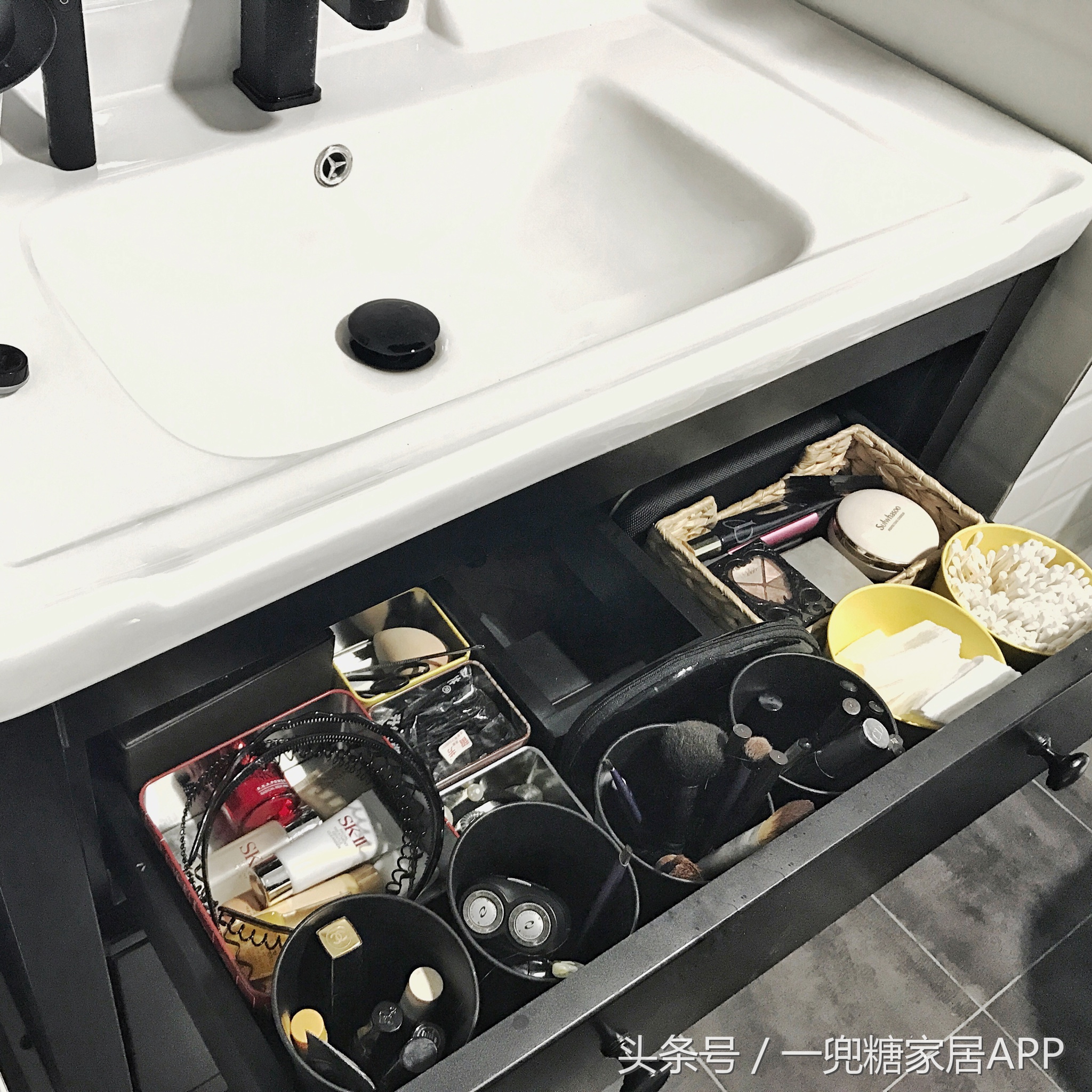 小姐姐爱上暗黑Loft，盖房之外，会了所有技能（附心得经验）