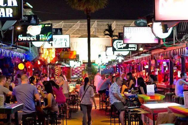 泰国红灯光街体验,泰国红色灯区注意事项