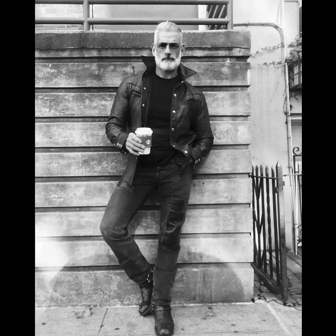 大胡子穿搭男士夏季,大胡子夏季穿搭