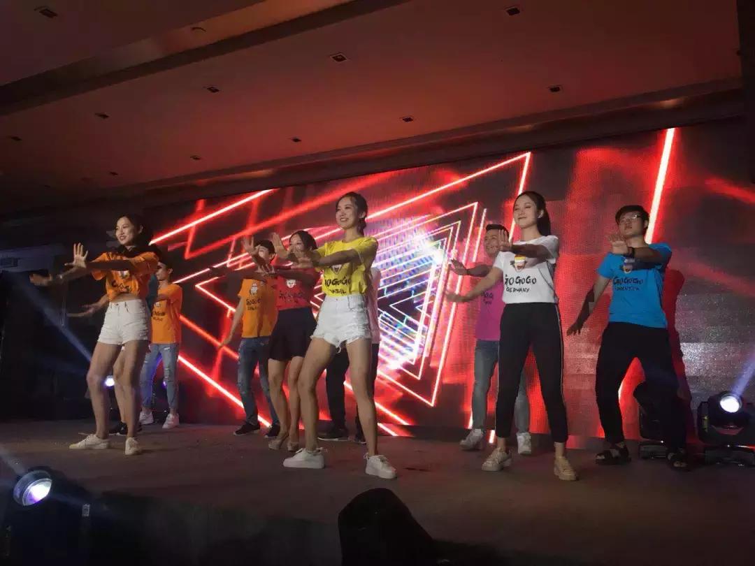 这件事很重要翻译,这件事情很重要