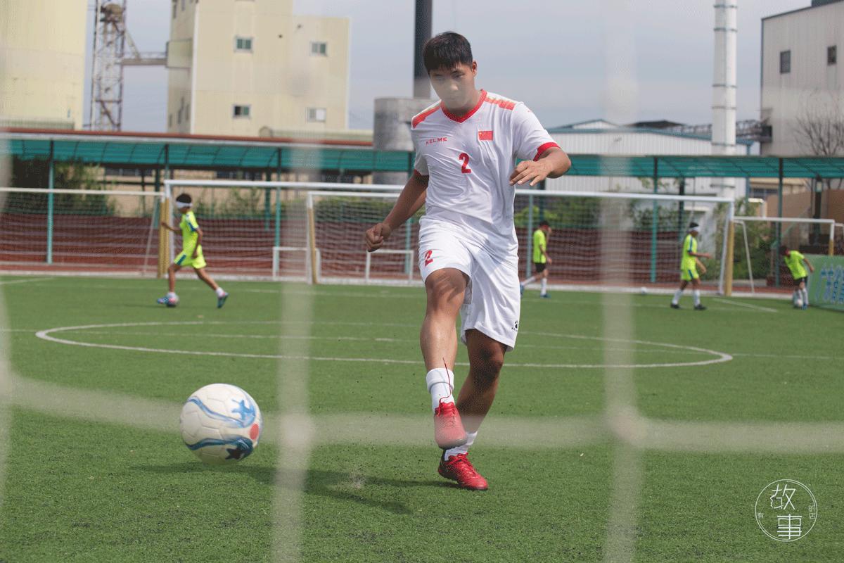 仅16岁替补球员一球踢进世界杯,靠一己之力带赢世界杯的球员