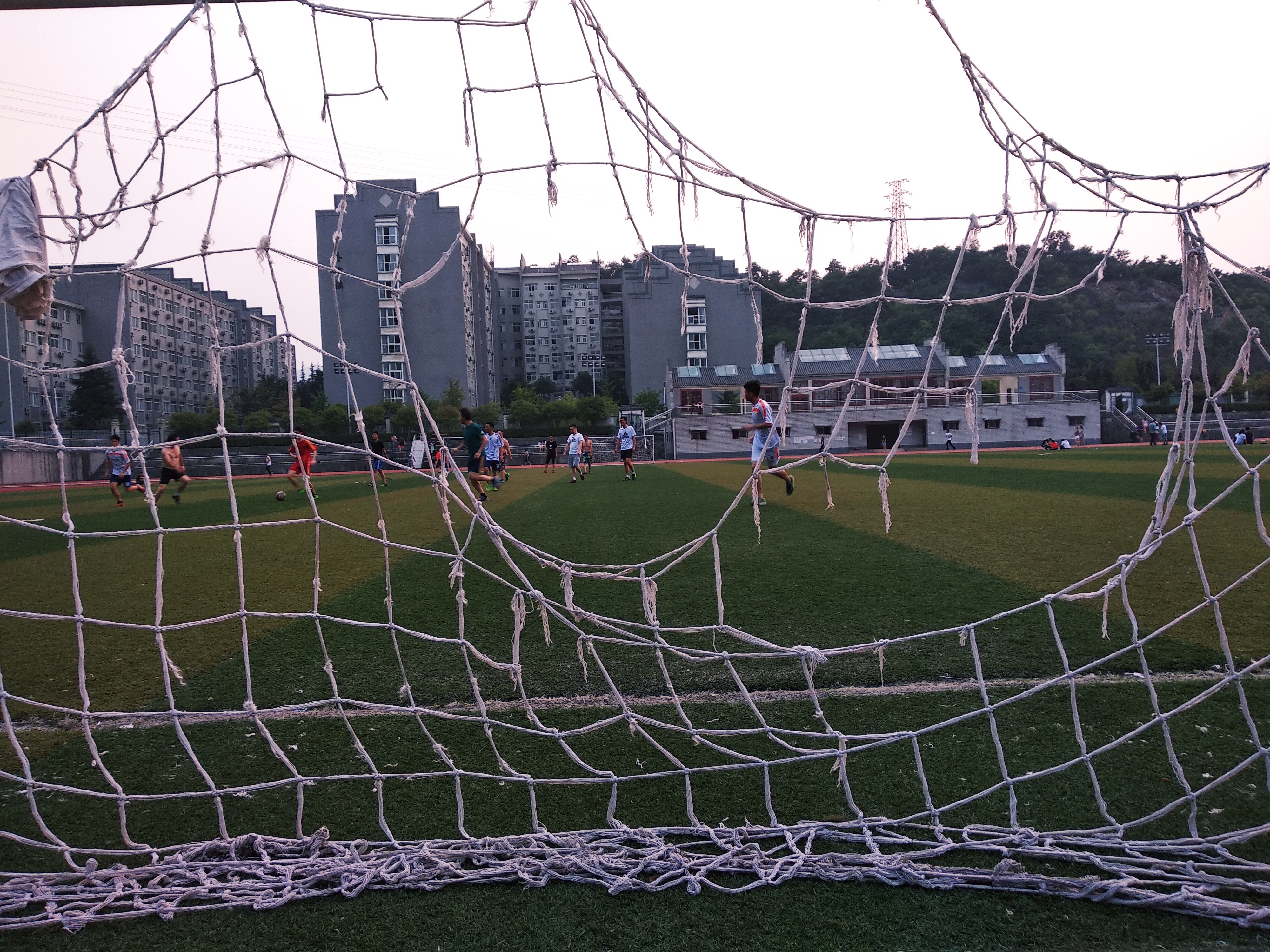 建筑实习生感受最深的事,建筑专业实习生的工作内容