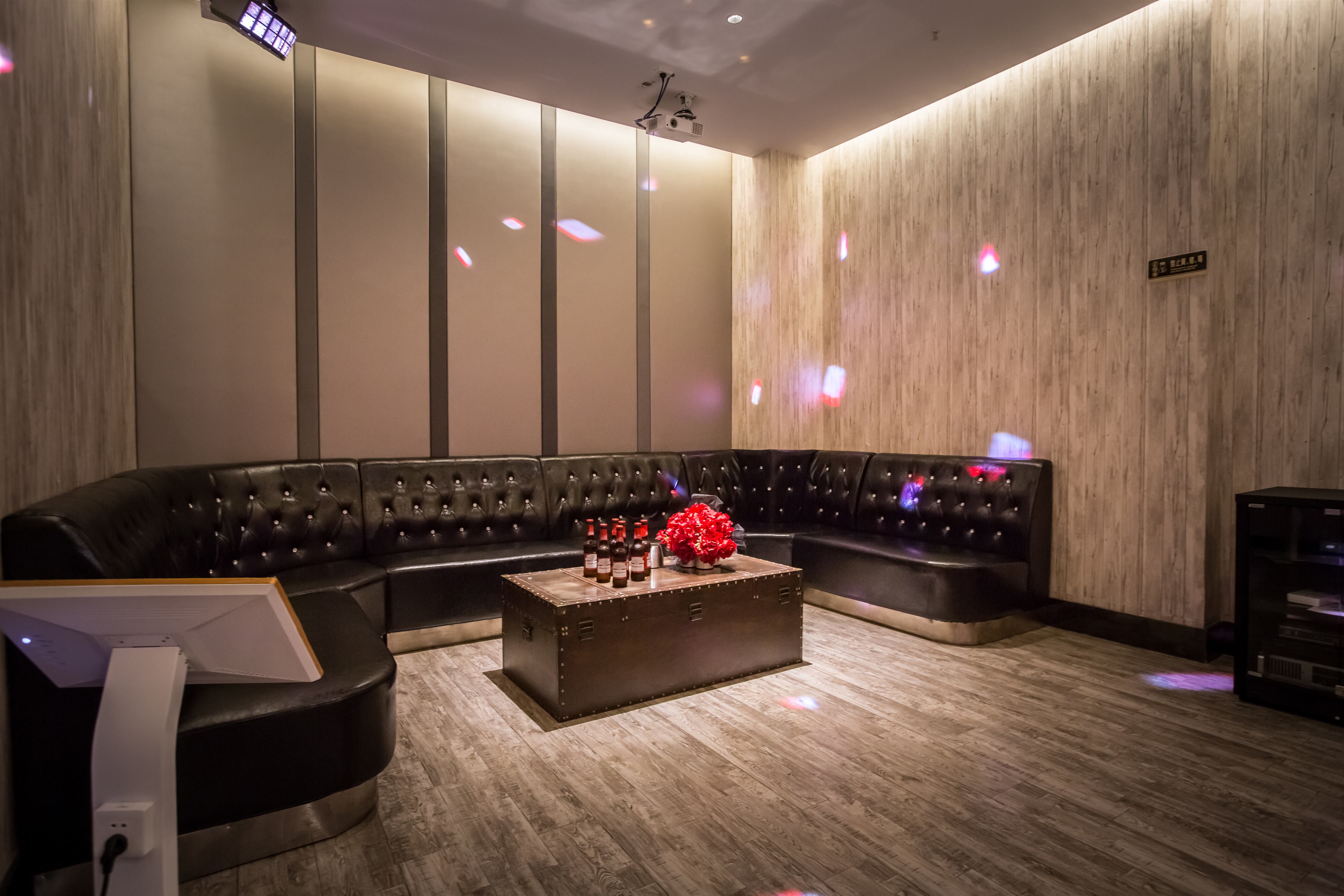 毕业季轰趴狂欢,毕业季如何告别