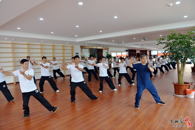 陈小星大师上课视频,陈小星大师手把手教弟子