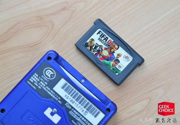 怀旧红白任天堂游戏机,任天堂老式游戏机fc