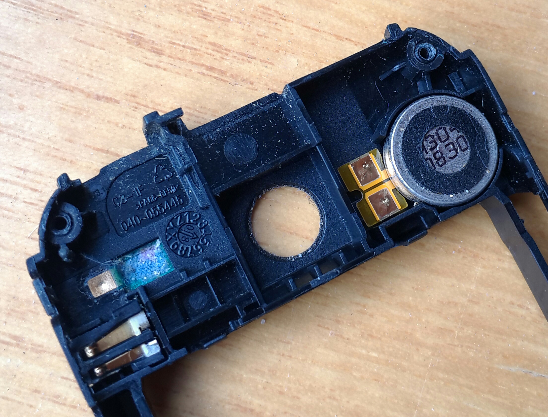 诺基亚滑盖6700s拆机,n73诺基亚手机拆解