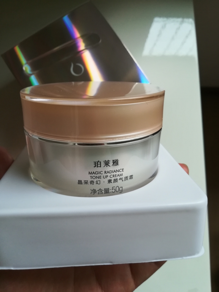 什么品牌的素颜霜最好用,什么牌子的素颜霜效果最好