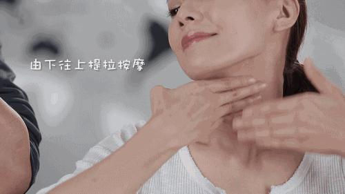 一条颈纹老十岁,护肤小堂课淡化颈纹的秘诀