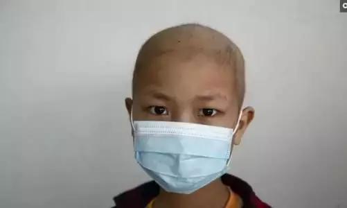 小孩在美国医院喝了杯奶,孩子喝饮料进急诊室