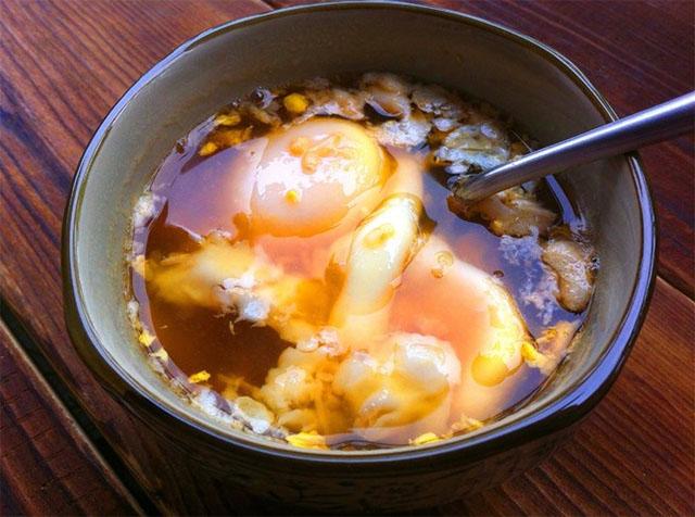 女人夏天白带多，小心妇科炎症，多吃这5道菜，给子宫“灭灭火”