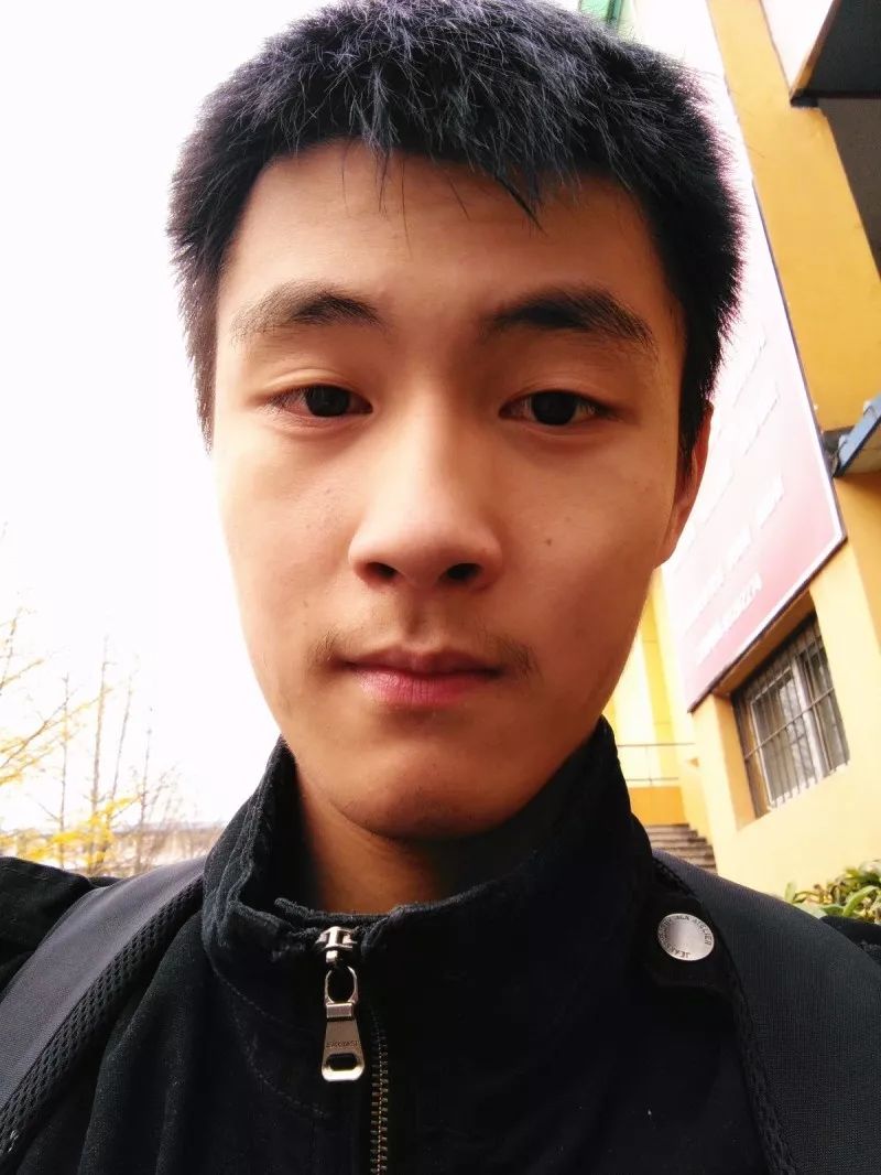 学霸奖学金1百万,学霸球员足球