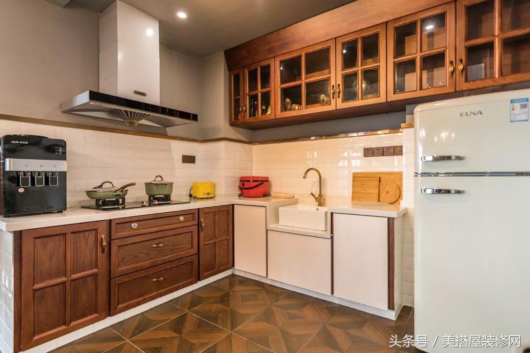 一年赚上百万的项目有哪些,一年能赚10多万的民宿什么样