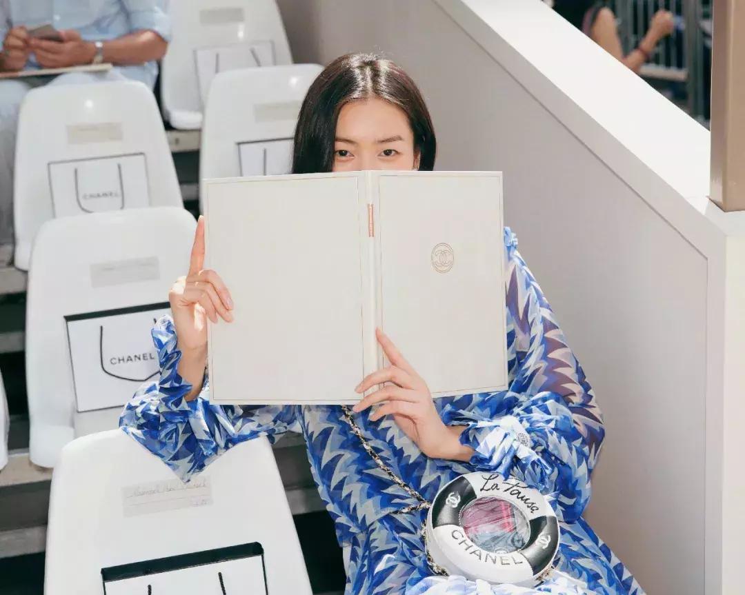 章子怡惊艳摩纳哥玫瑰舞会,章子怡无悬念问鼎影后桂冠