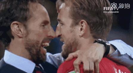 这部同志片，拍出了足球场上的最大秘密