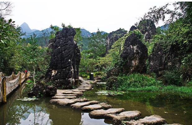 黄果树瀑布旅游打卡,贵阳市旅游攻略黄果树瀑布