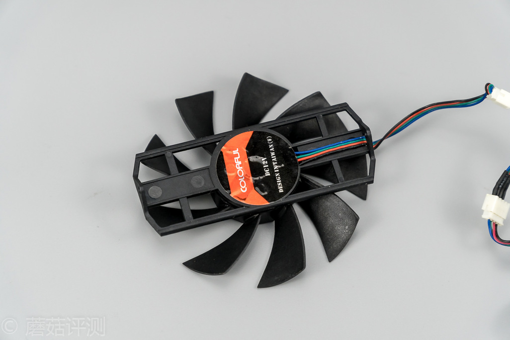 更换新显卡后风扇转得特别厉害,七彩虹gtx9602g显卡换风扇