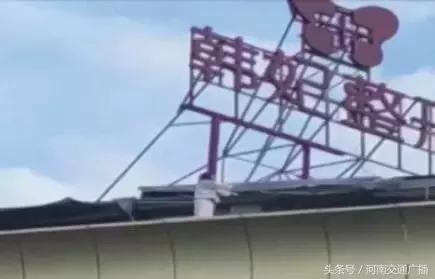 女子在整容医院整容失败当场死亡,整容失败女子医院讨说法被阻拦