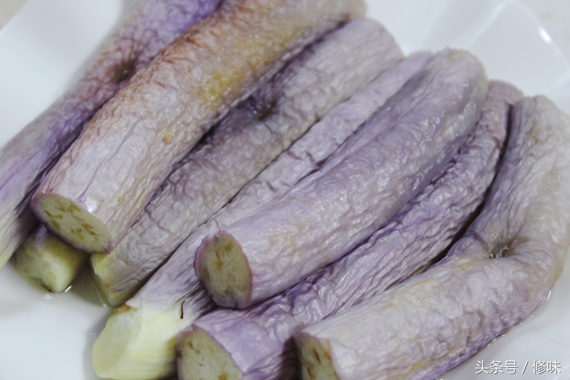 油炸茄子怎么炸又酥又脆红烧茄子 (番茄酱茄子的做法简单好吃不油炸)