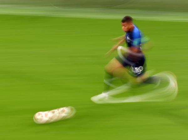 足球法国1-0比利时全场回放,法国2比1战胜英格兰晋级4强