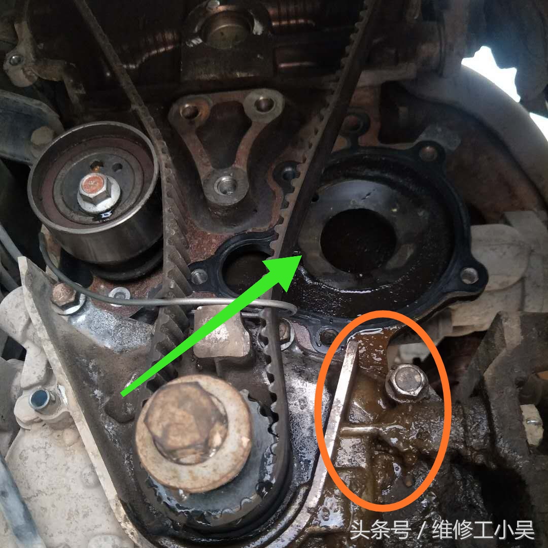 比亚迪f0水泵坏了怎么回事,比亚迪新车水泵就坏了