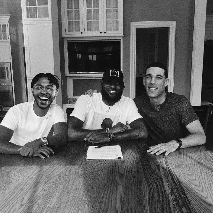 c罗去尤文时跟皇马合同还剩几年,c罗一亿卖给了谁