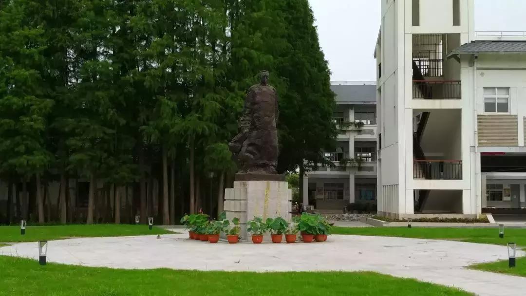 2018镇安贫困学生“体验南京文化”夏令营活动侧记