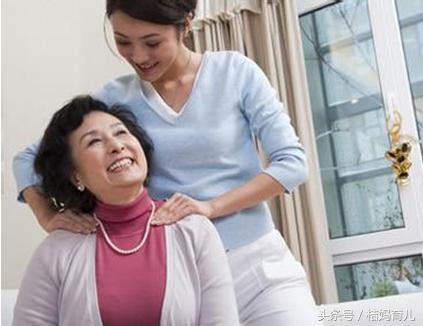 25岁孕妇产下8斤男孩,23岁孕妈妈剖腹产大出血